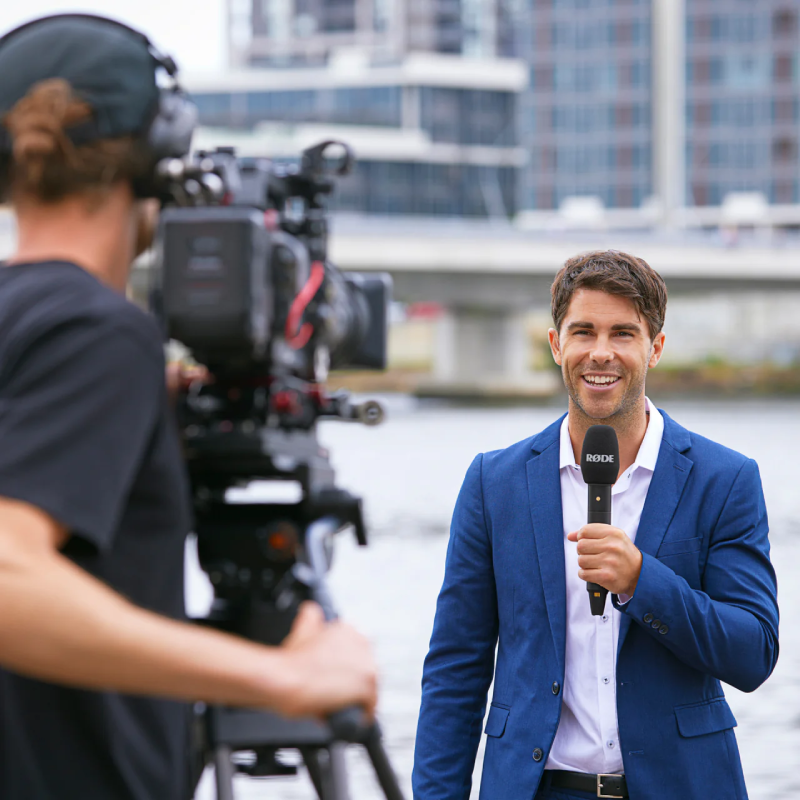 Rode Interview PRO Wireless Handheld Condenser Microphone by  in  - EC MALL