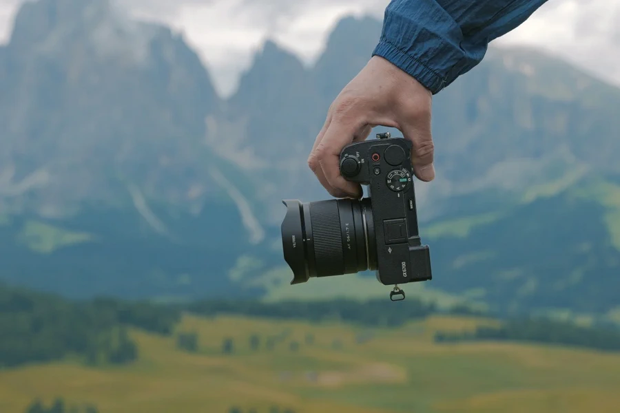 Viltrox AF 56mm f/1.7 Air APS-C Lens For Sony E-Mount by  in  - EC MALL