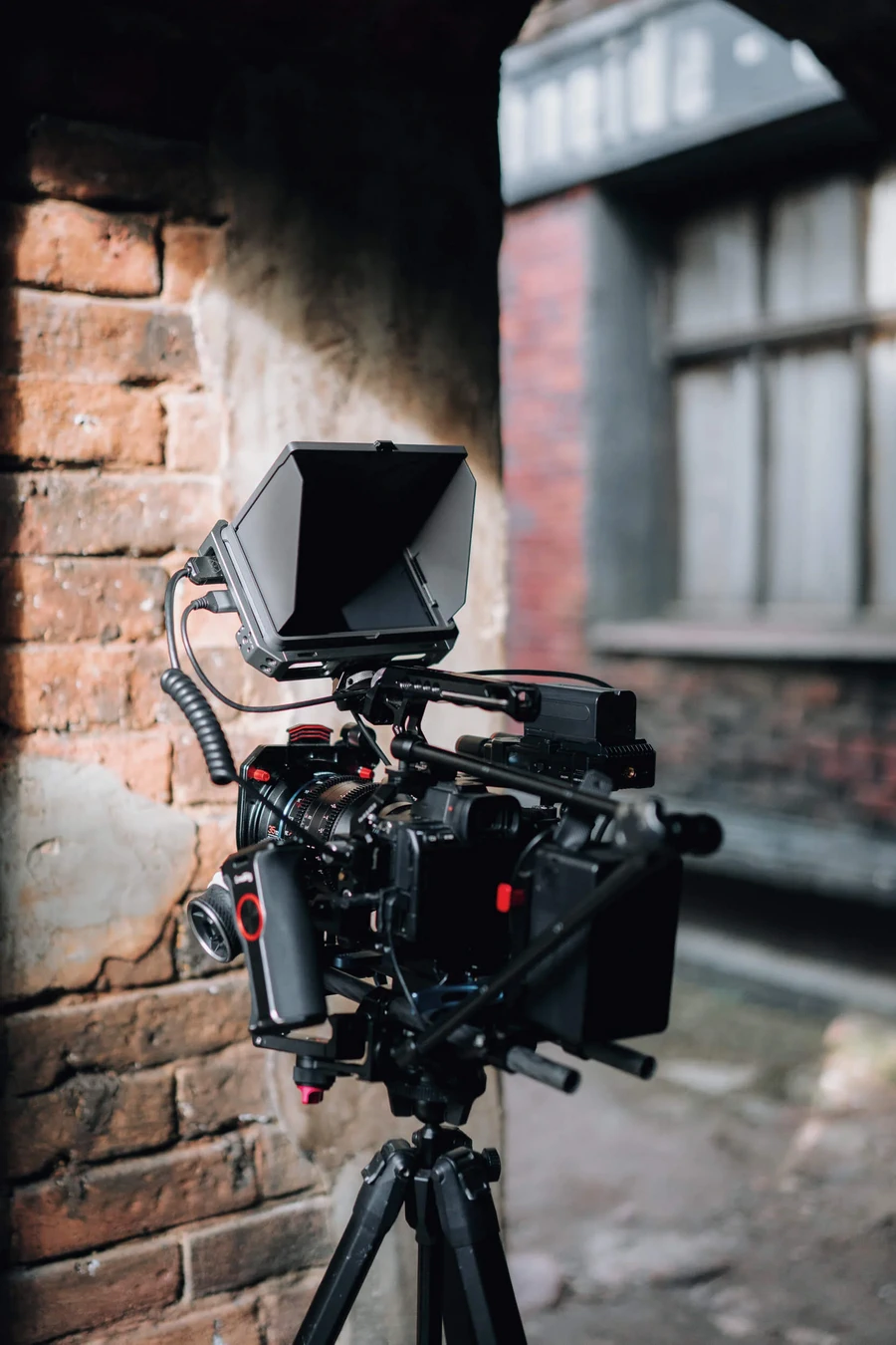 Viltrox DC-X2 6" Touchscreen HD Monitor by  in  - EC MALL