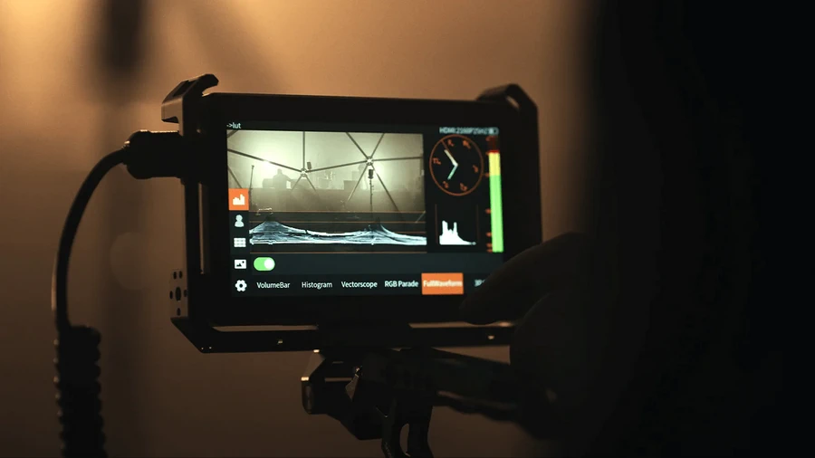 Viltrox DC-X2 6" Touchscreen HD Monitor by  in  - EC MALL