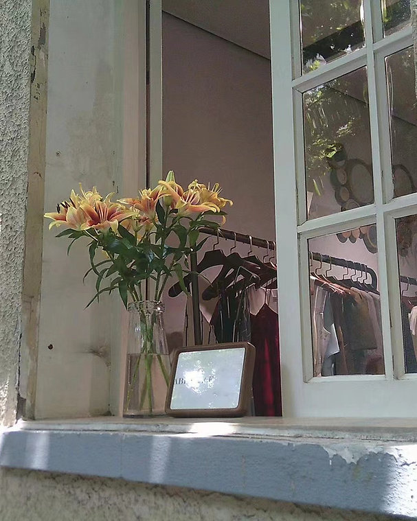 YASHICA DigiPix 100 Digital Camera (New Ver.) by  in  - EC MALL