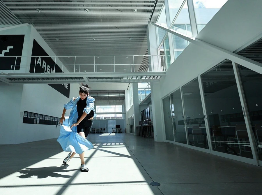 Canon RF 16-28mm f/2.8 IS STM Lens by in - EC MALL