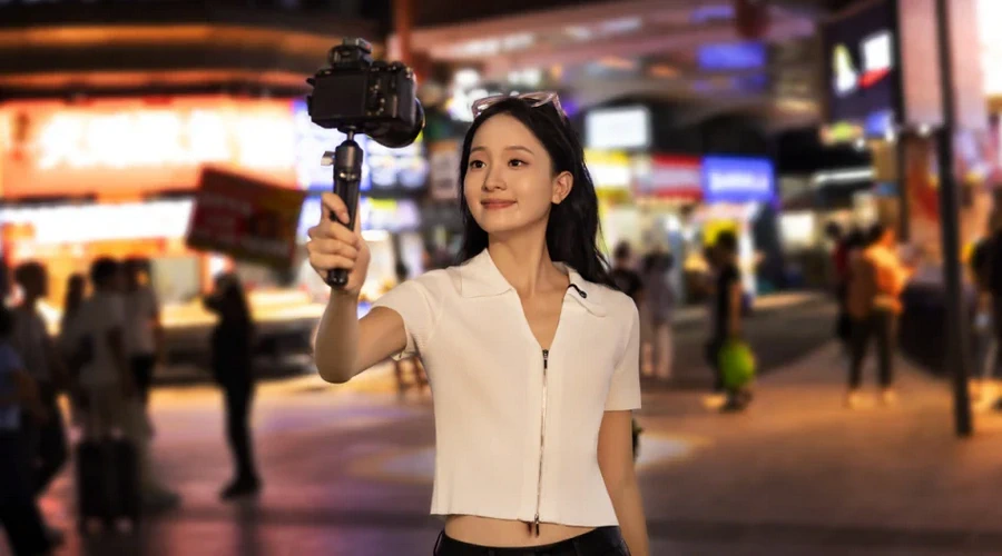 Hollyland Lark M2S Wireless Microphone by  in  - EC MALL