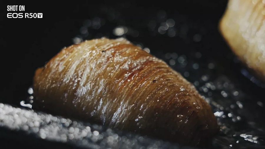 Canon EOS R50 V Mirrorless Camera R50V by  in  - EC MALL