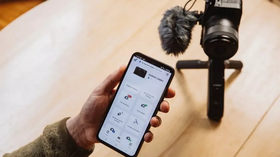 Canon EOS R50 V Mirrorless Camera R50V by  in  - EC MALL