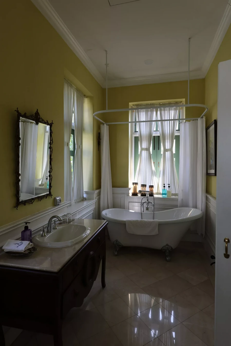 Canon RF 20mm f/1.4 L VCM Lens by  in  - EC MALL