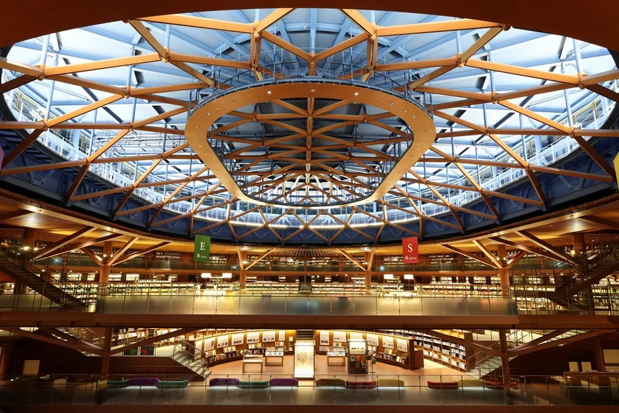 Canon RF 20mm f/1.4 L VCM Lens by  in  - EC MALL