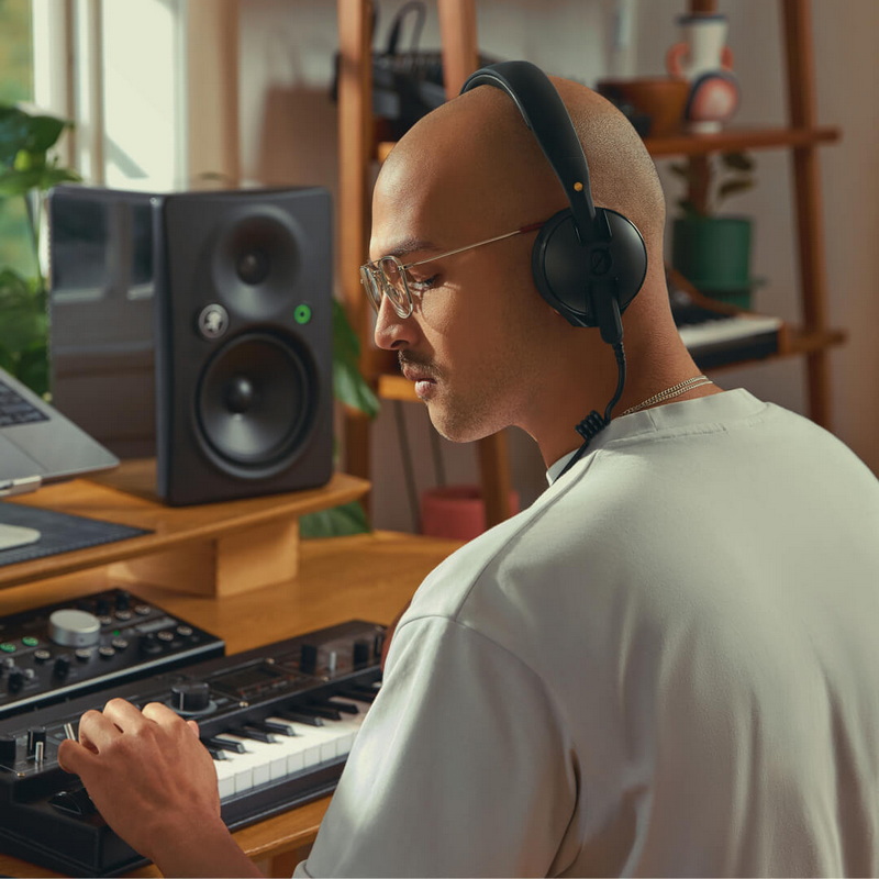 Rode NTH-50 Professional On-Ear Headphones by  in  - EC MALL