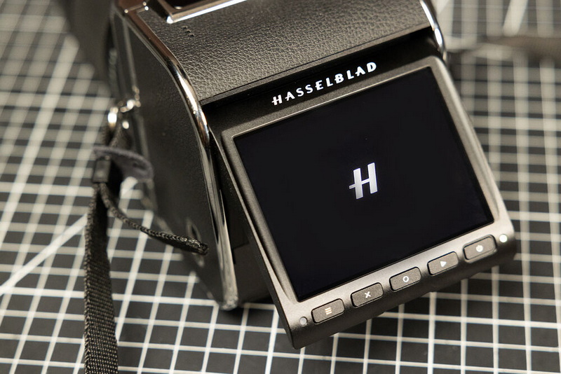Hasselblad 907X & CFV 100C Medium Format Mirrorless Camera (EU) by  in  - EC MALL