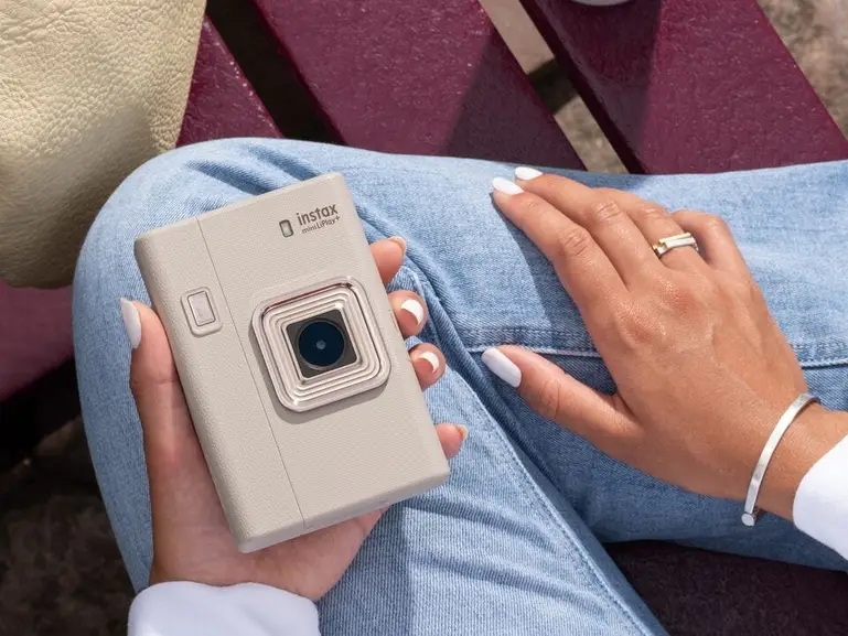 Fujifilm Instax Mini LiPlay+ by  in  - EC MALL