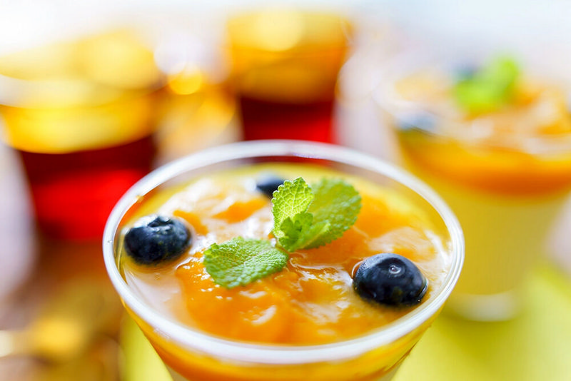 Tamron 35-100mm f/2.8 Lens by  in  - EC MALL