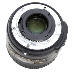 Nikon AF-S DX Micro 40mm f/2.8G Nikkor