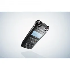 Tascam DR-05X Stereo Handheld Digital Audio Recorder and USB Audio Interface-Description2