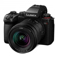 Panasonic Lumix DC-S5 II-Detail1