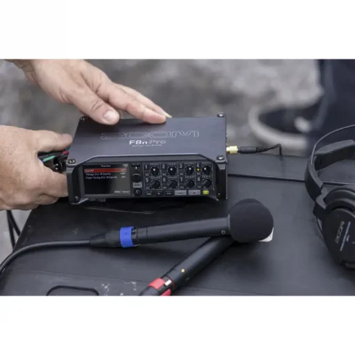 Zoom F8n Pro 8-Input 10-Track Multitrack Field Recorder-Detail19