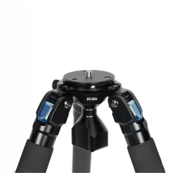 Sirui AR3204 4-Section Carbon Fiber Tripod-Detail4