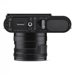 Leica Q3 Digital Camera-Detail6