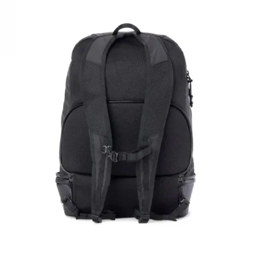 NOMATIC x Peter McKinnon Cube Pack 21L - Image 4