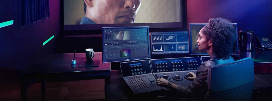 Blackmagic Design DaVinci Resolve Studio (License)-Des19