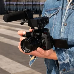 Panasonic DMW-XLR2 XLR Microphone Adapter-Detail5