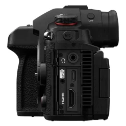 Panasonic Lumix DC-GH7-Detail7