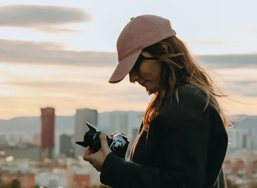 OM System OM-3 Mirrorless Camera-Des8
