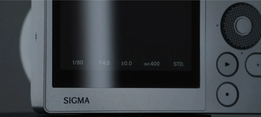 Sigma BF Mirrorless Camera-Des5