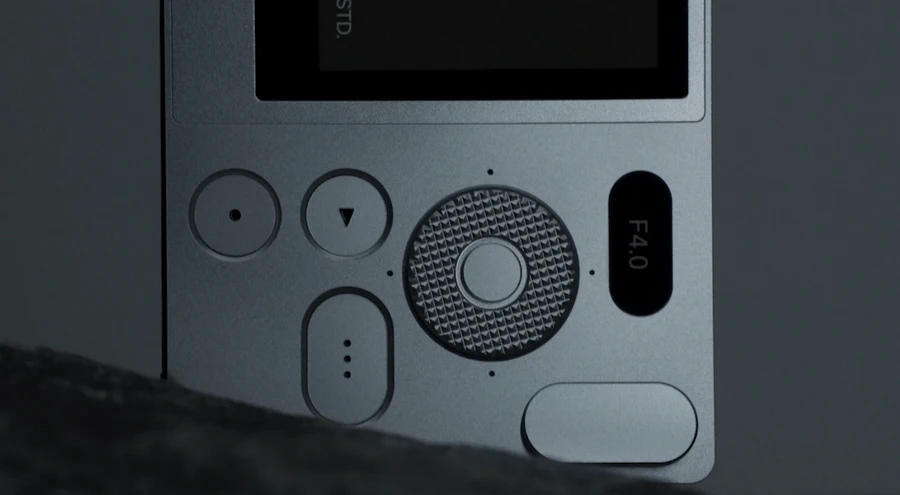 Sigma BF Mirrorless Camera-Des9