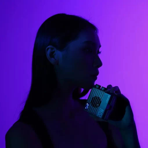 Ulanzi LE20 20W RGB Pocket Light-Detail4