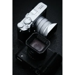 Fujifilm GFX 100RF-12