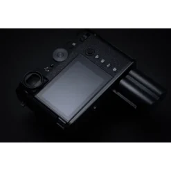 Fujifilm GFX 100RF-13