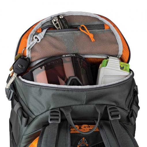 Lowepro Whistler BP 450 AW Backpack-Detail8